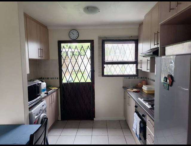 2 BEDROOM HOUSE RENTED IN SHERWOOD